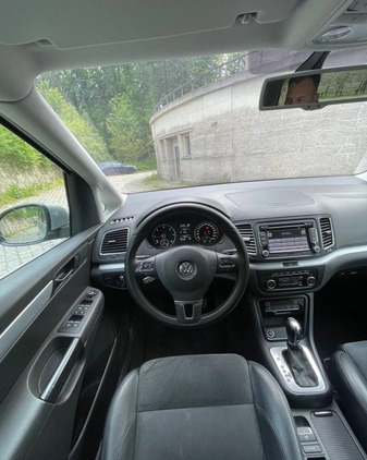 Volkswagen Sharan cena 49900 przebieg: 181808, rok produkcji 2011 z Nysa małe 781
